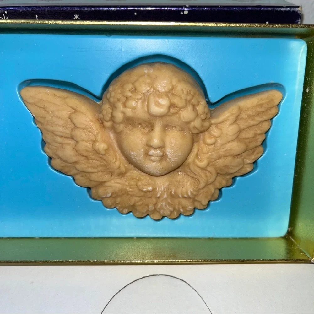 Vintage Avon Cherub Hostess Soap Set of 2 Angels Angelic Babies In Original Box
